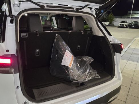 New 2026 INFINITI QX60 Luxe w/ Cargo Package image 21