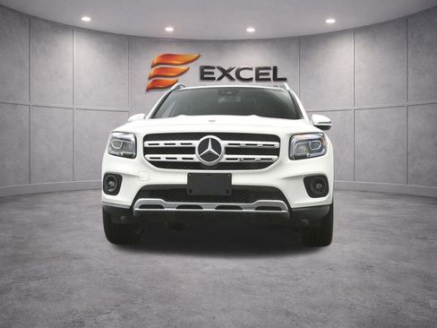 Used 2022 Mercedes-Benz GLB 250 4MATIC w/ Premium Package Lite image 47