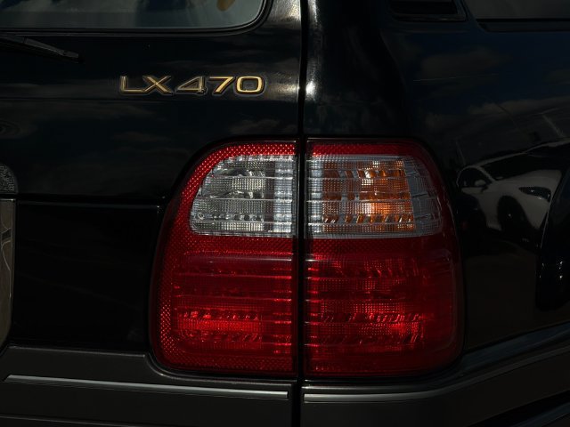 Used 2001 Lexus LX 470 4WD image 29