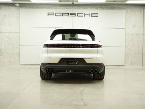 New 2026 Porsche Cayenne AWD/4WD image 6
