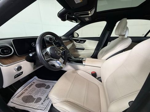 Used 2023 Mercedes-Benz C 300 Sedan image 5