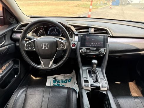 Used 2017 Honda Civic EX-L image 18