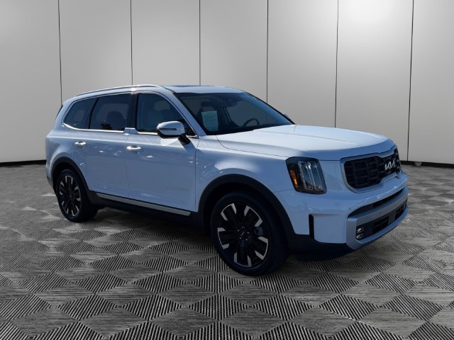 Used 2025 Kia Telluride SX w/ SX Captain's Chair Package AWD/4WD image 7