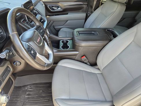 Used 2021 GMC Yukon SLT w/ Rear Media and Nav Package RWD image 15