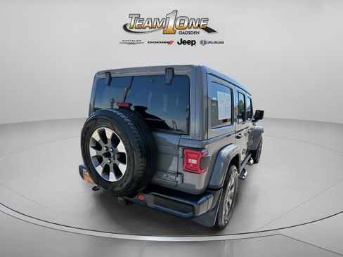 Used 2019 Jeep Wrangler Unlimited Sahara AWD/4WD image 8