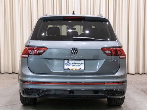 Certified 2024 Volkswagen Tiguan SE R-Line AWD/4WD image 4
