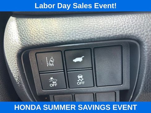 Used 2017 Honda CR-V Touring image 26
