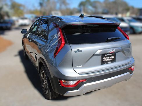 New 2026 Kia Niro LX FWD image 13