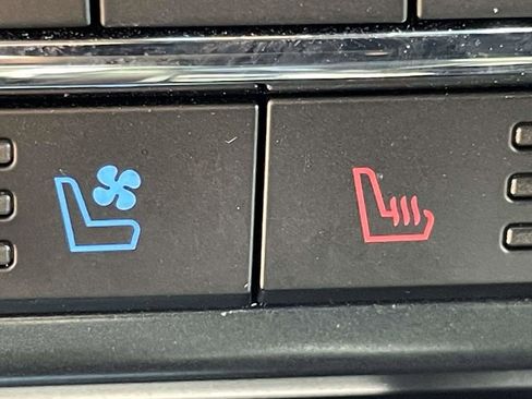 New 2025 Ford F150 Lariat w/ Equipment Group 501A Mid AWD/4WD image 19