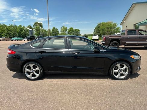Used 2016 Ford Fusion SE w/ Equipment Group 201A AWD/4WD image 33