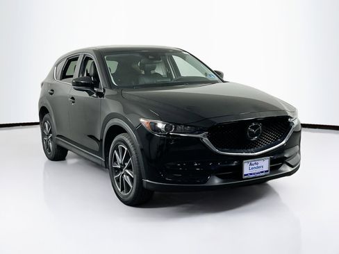 Used 2018 MAZDA CX-5 Touring w/ Preferred Equipment Package AWD/4WD image 3