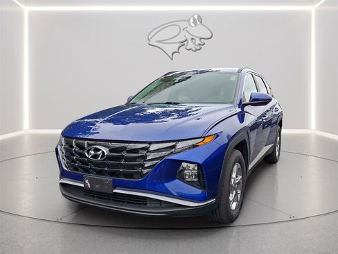 Used 2022 Hyundai Tucson SEL AWD/4WD image 2