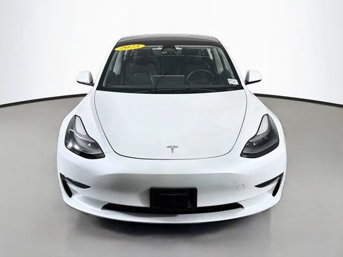 Used 2023 Tesla Model 3 Standard Range RWD image 2