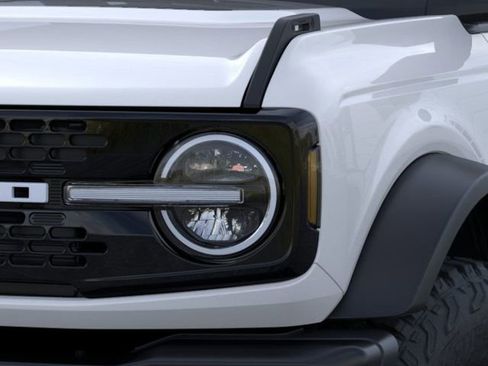 New 2025 Ford Bronco Badlands image 23