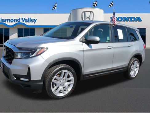 Used 2024 Honda Passport EX-L image 3