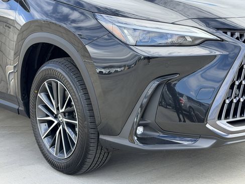 New 2026 Lexus NX 350h AWD w/ Premium Package image 4