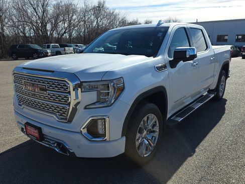 Used 2019 GMC Sierra 1500 Denali w/ Technology Package image 4
