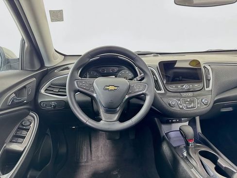 Used 2024 Chevrolet Malibu RS image 22