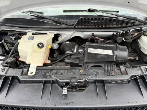 Used 2006 Chevrolet Express 2500 image 30