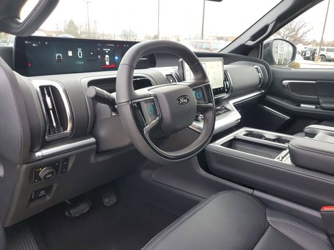 New 2025 Ford Expedition Max Platinum w/ Stealth Performance Package image 20