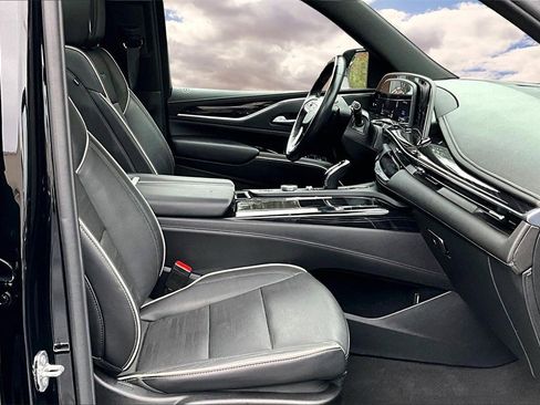 Certified 2023 Cadillac Escalade Sport image 30