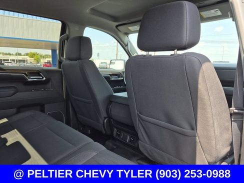 Used 2023 Chevrolet Silverado 1500 LT AWD/4WD image 16