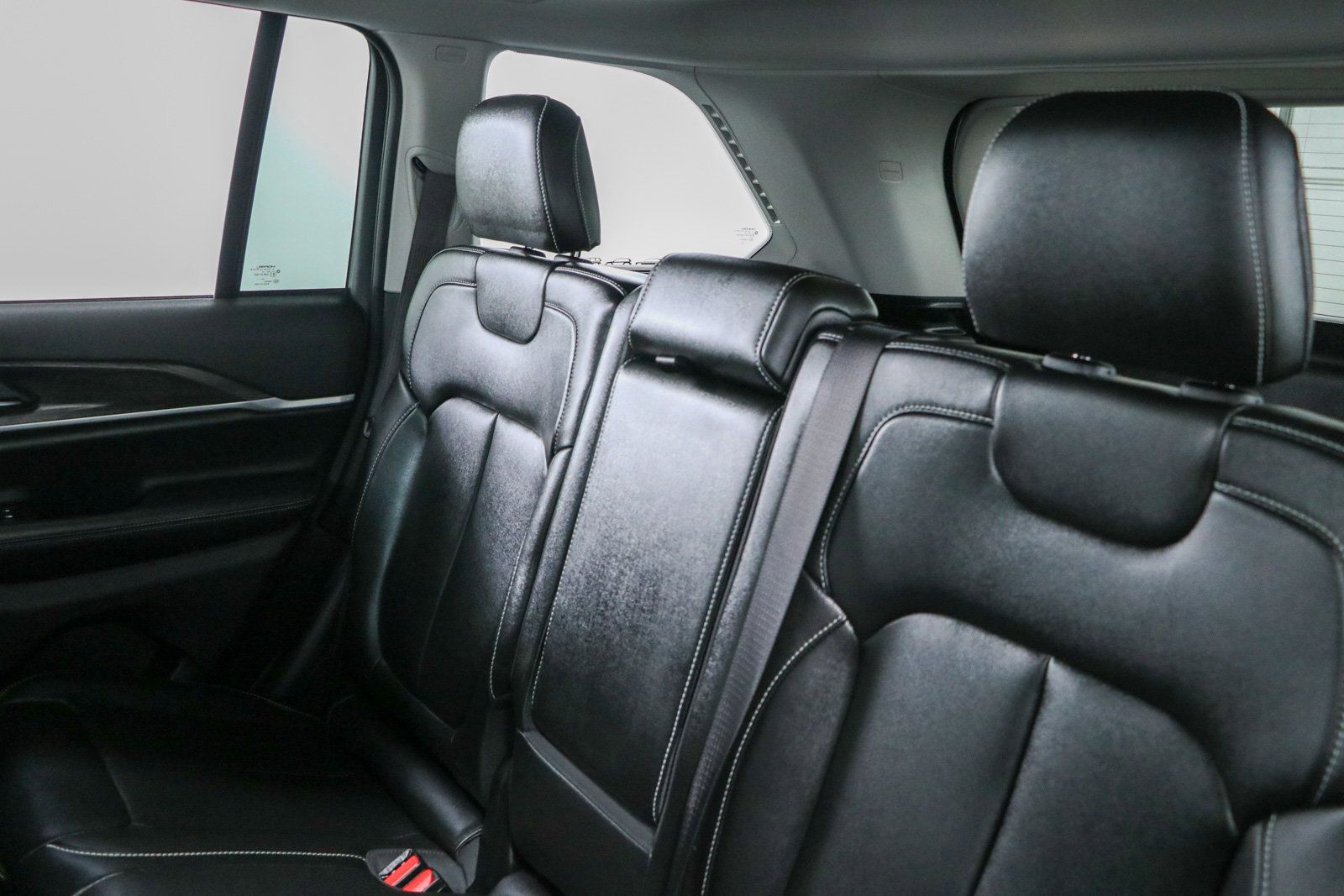 Used 2023 Jeep Grand Cherokee 4WD 4xe image 26