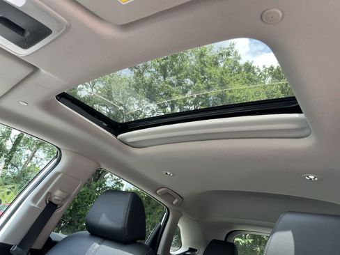 New 2026 Honda HR-V EX-L image 14