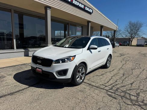 Used 2016 Kia Sorento SX image 1