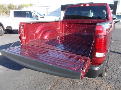 Used 2022 RAM 1500 Classic Warlock w/ Electronics Group image 5