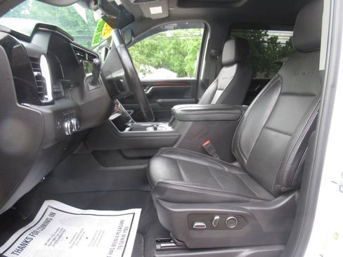 Used 2025 GMC Sierra 2500 Denali w/ Denali Reserve Package AWD/4WD image 23