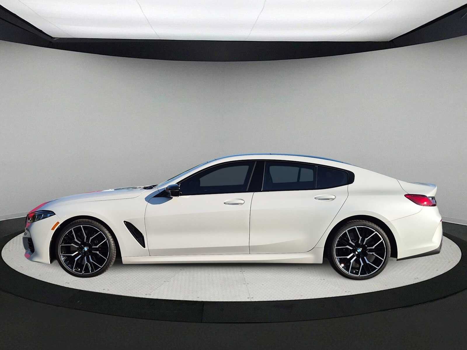 Used 2024 BMW M850i Gran Coupe xDrive w/ M Carbon Exterior Package AWD/4WD image 5