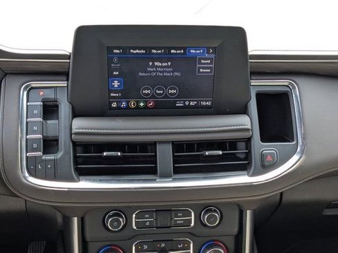 Used 2024 Chevrolet Tahoe LS RWD image 18