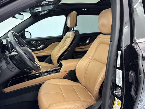 Used 2020 Lincoln Corsair Reserve w/ Elements Package FWD image 5