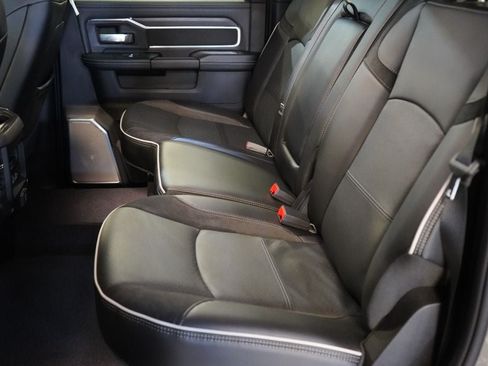 New 2026 RAM 2500 Laramie AWD/4WD image 24