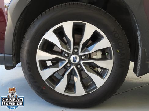 Used 2025 Subaru Outback Limited AWD/4WD image 27