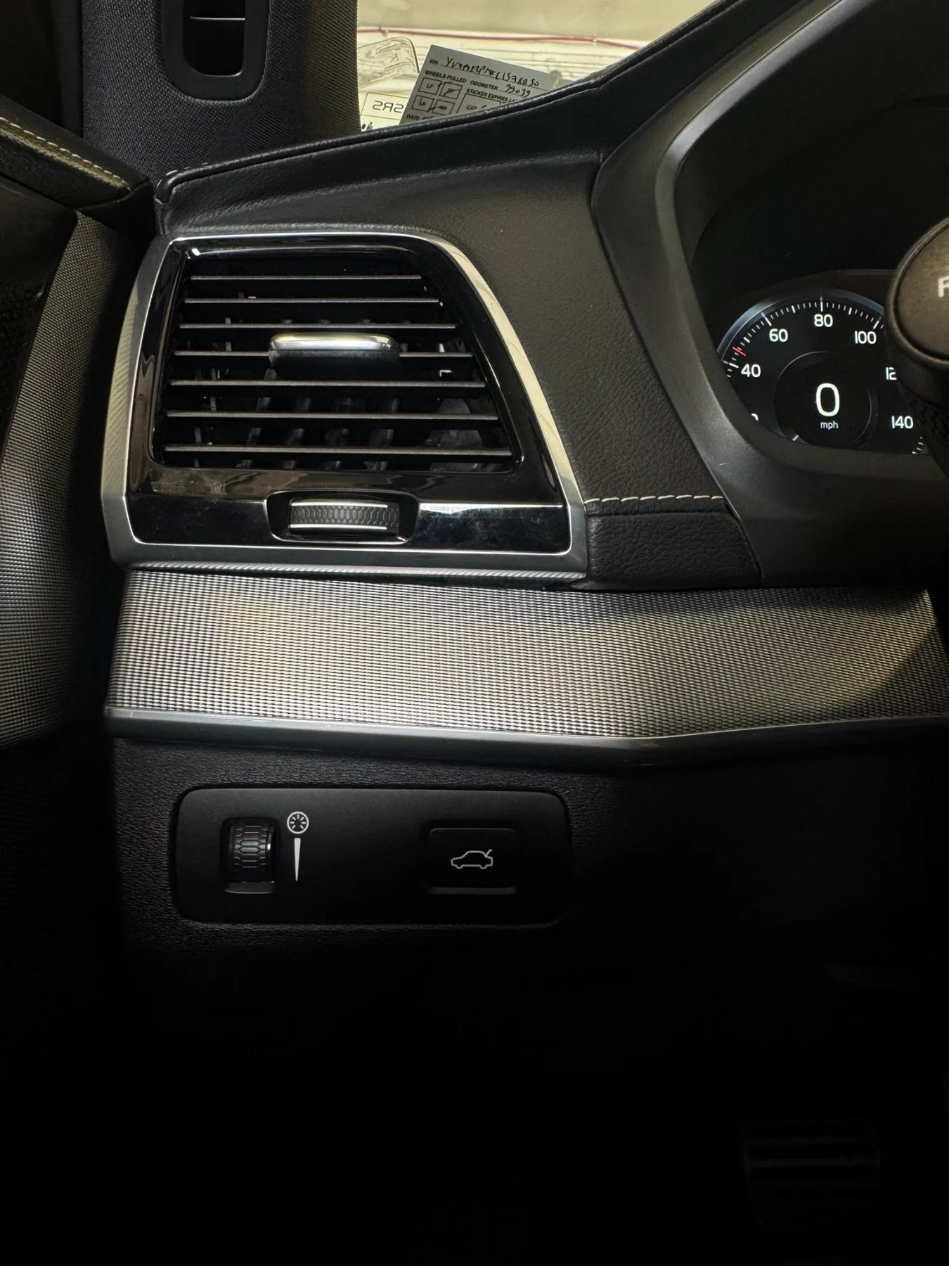 Used 2020 Volvo XC90 T6 R-Design w/ Protection Package Premier AWD/4WD image 37