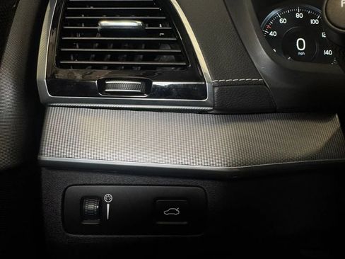 Used 2020 Volvo XC90 T6 R-Design w/ Protection Package Premier AWD/4WD image 37
