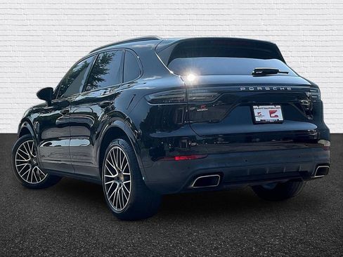 Used 2019 Porsche Cayenne AWD/4WD image 4