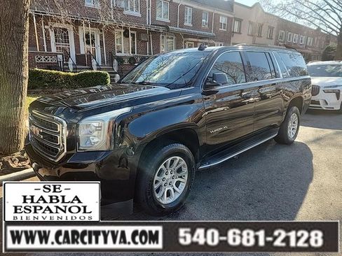 Used 2019 GMC Yukon XL SLT image 1