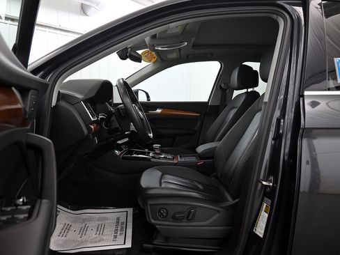 Used 2021 Audi Q5 2.0T Premium Plus image 4