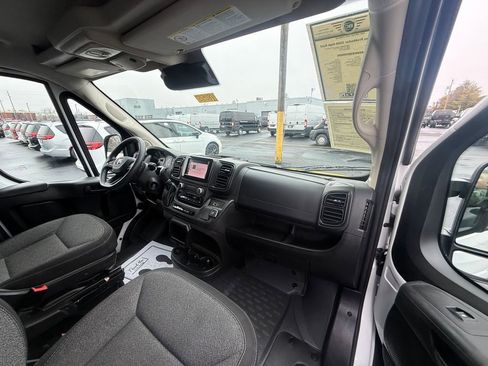 Used 2023 RAM ProMaster 2500 w/ Convenience Group image 20