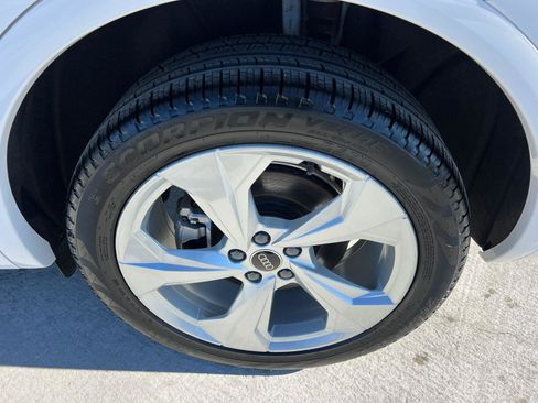 Used 2024 Audi Q5 2.0T Premium Plus w/ Premium Plus Package image 20