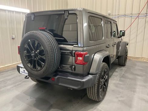 Used 2025 Jeep Wrangler Unlimited Sahara w/ Safety Group image 22