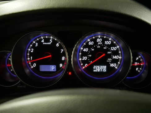 Used 2009 INFINITI M35 x w/ Technology Pkg image 21