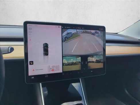 Used 2019 Tesla Model 3 Standard Range Plus RWD image 10