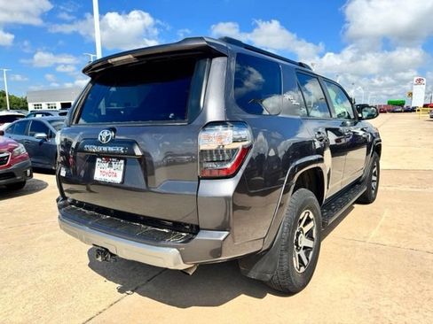 Used 2023 Toyota 4Runner TRD Off-Road AWD/4WD image 9