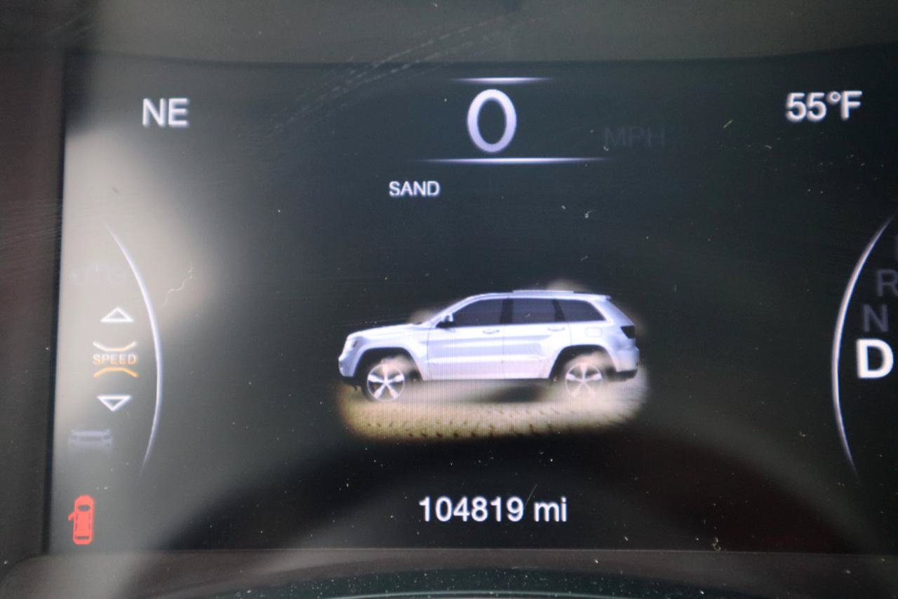 Used 2021 Jeep Grand Cherokee Trailhawk w/ Trailhawk Luxury Group AWD/4WD image 93