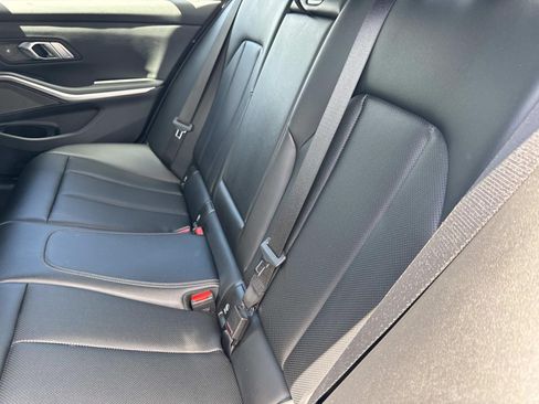 Certified 2025 BMW 330i xDrive Sedan w/ Premium Package AWD/4WD image 13
