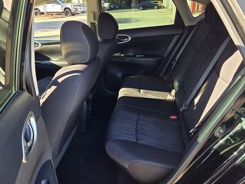 Used 2018 Nissan Sentra SV image 10